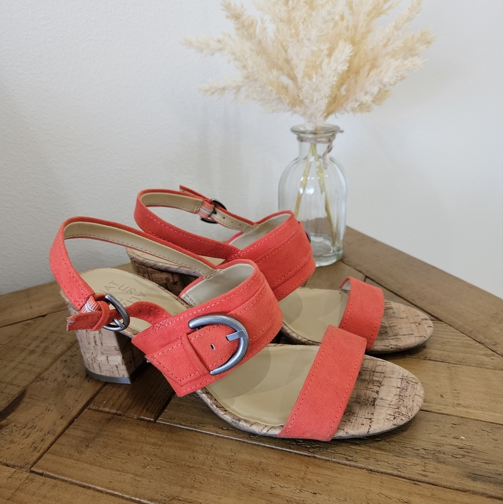 naturalizer heels